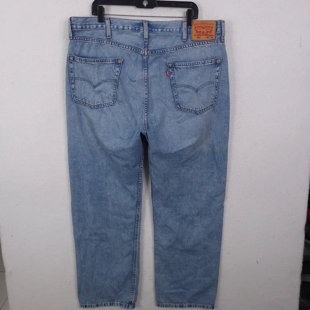 Levi's 565 Loose Fit Jeans Mens 38x32 Fits 40x30 Light Wash Denim Baggy Y2K